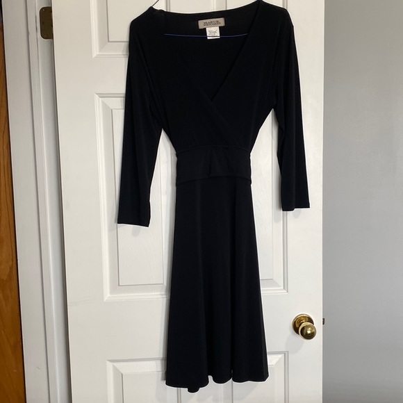 Harvey Bernard Dress Size 12 Black Faux Wrap - Picture 1 of 5